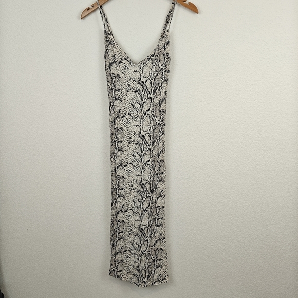Reformation Kat Midi Snakeskin Printed V-neck Slip Dress Size 6 Women's - Picture 5 of 11